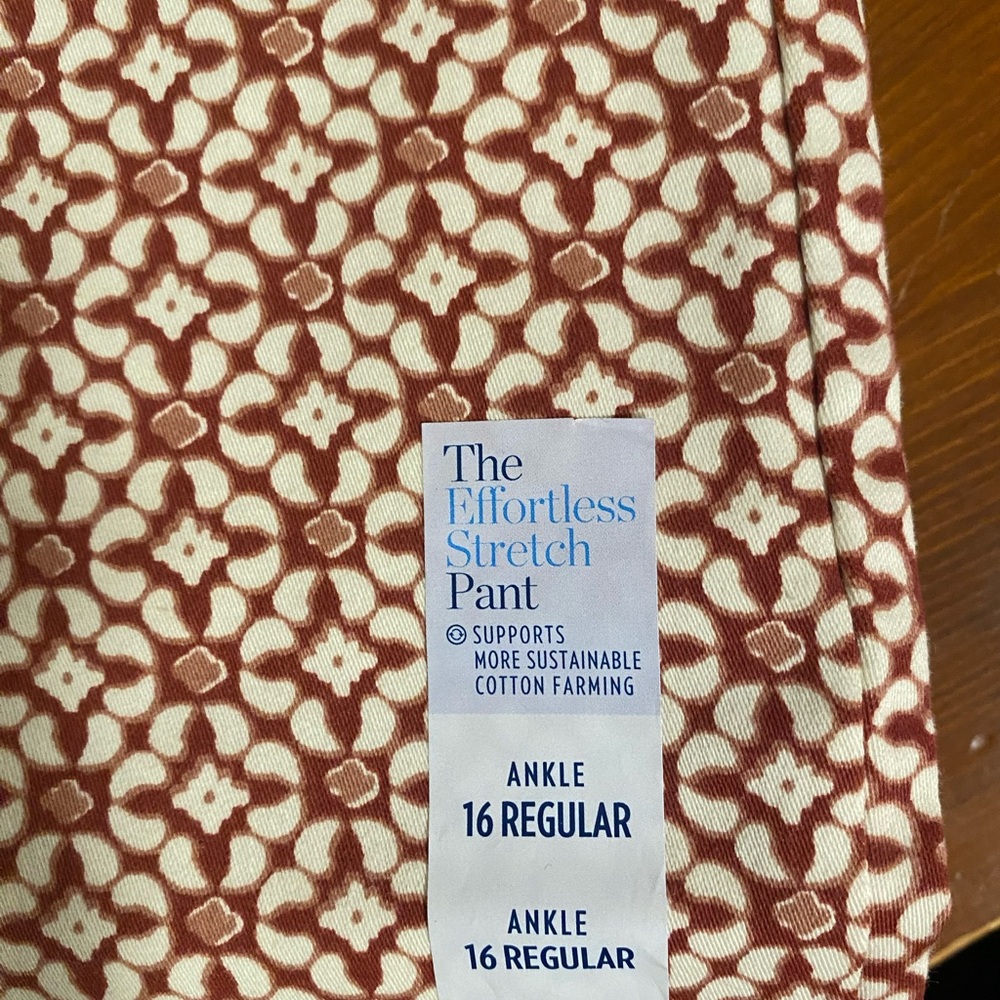 Croft & Barrow Ankle Pants NWT🤩